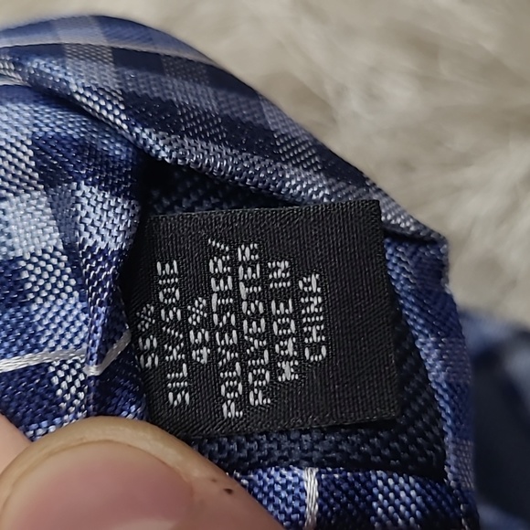 NWT MICHAEL KORS SLIM MEN'S BLUE TIE - Picture 5 of 5